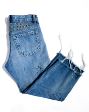 Load image into Gallery viewer, Capri Studded Denim
